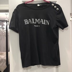 BALMAIN black t shirt with 3 silver button detail